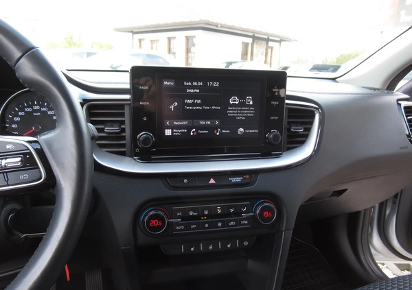 Kia Ceed cena 85890 przebieg: 42470, rok produkcji 2022 z Kuźnia Raciborska małe 742